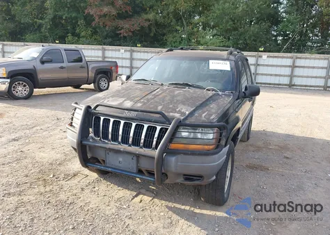 2001 Jeep Grand Cherokee Laredo z USA, uszkodzony, nr VIN 1J4GW48S81C647699